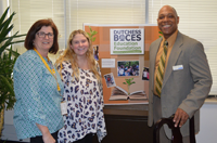 [PIC] Teacher Grant Recipient with Administrators