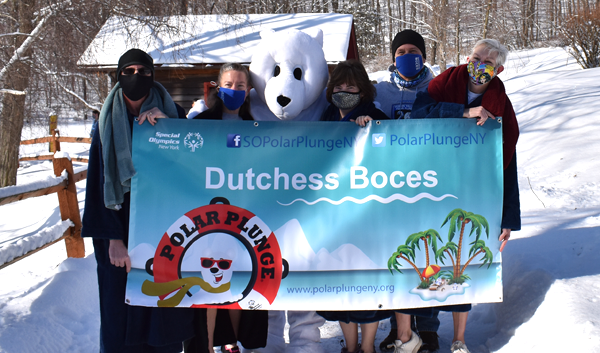 [PIC] The 2021 Dutchess BOCES Polar Plunge Team