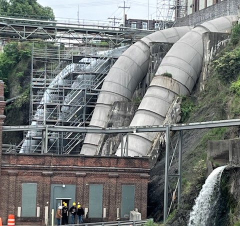 The Cohoes Falls facility with falls in the background